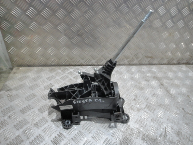 Рычаг переключения передач Fiesta (08-) (МКПП) б\у (арт. 1740707) Ford Fiesta