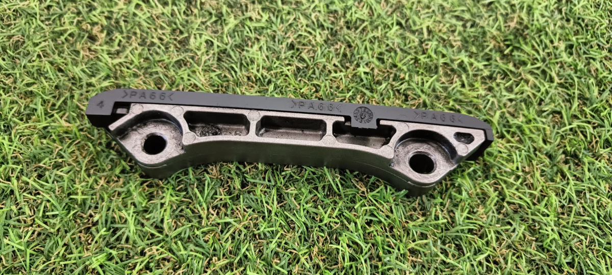 Успокоитель цепи ГРМ Land Cruiser 200 (2007-2021) 1VDFTV 4.5D б\у (арт. 1356151020) Toyota Land Cruiser 200