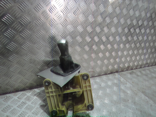 Рычаг переключения передач C-Max (03-11) (МКПП) б\у (арт. 1543478) Ford C-Max