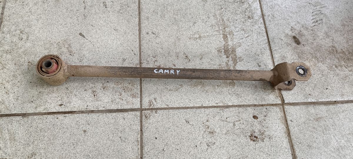 Тяга продольная Camry XV40 (2006-2011)/Camry XV50 (2011-2018) зад б/у (арт. 4878033040) Toyota Camry XV40